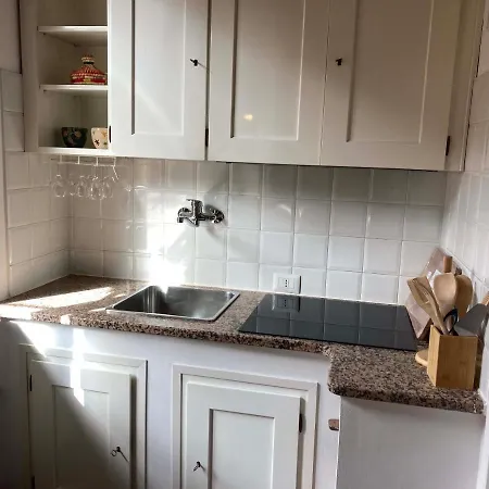 Bnbutler - Alzaia Naviglio Grande - Your Nest In The Romantic District In Apartment