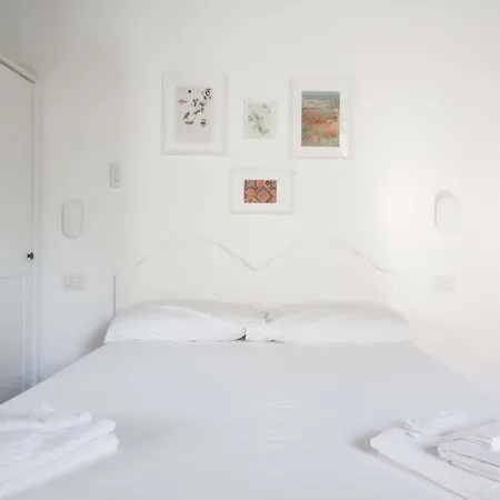 Bnbutler - Alzaia Naviglio Grande - Your Nest In The Romantic District In *