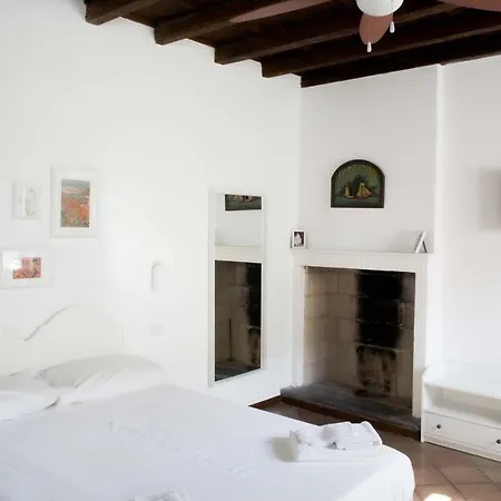 Bnbutler - Alzaia Naviglio Grande - Your Nest In The Romantic District In Apartment